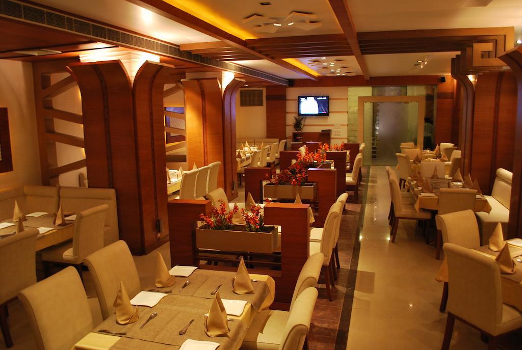 Hotel Millennium Гувахати Екстериор снимка